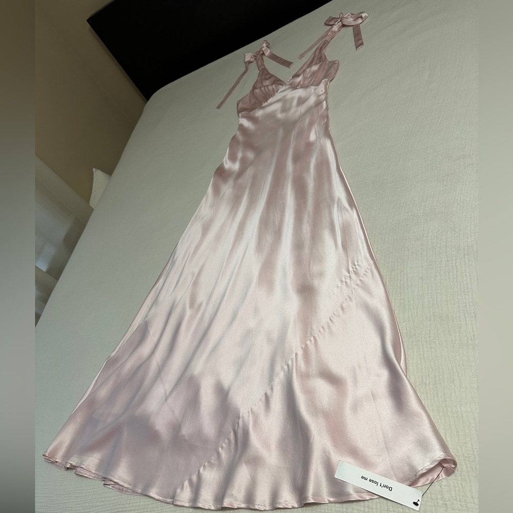 NWT Reformation Pernille Silk Dress - Cherry Blossom - Picture 6 of 15